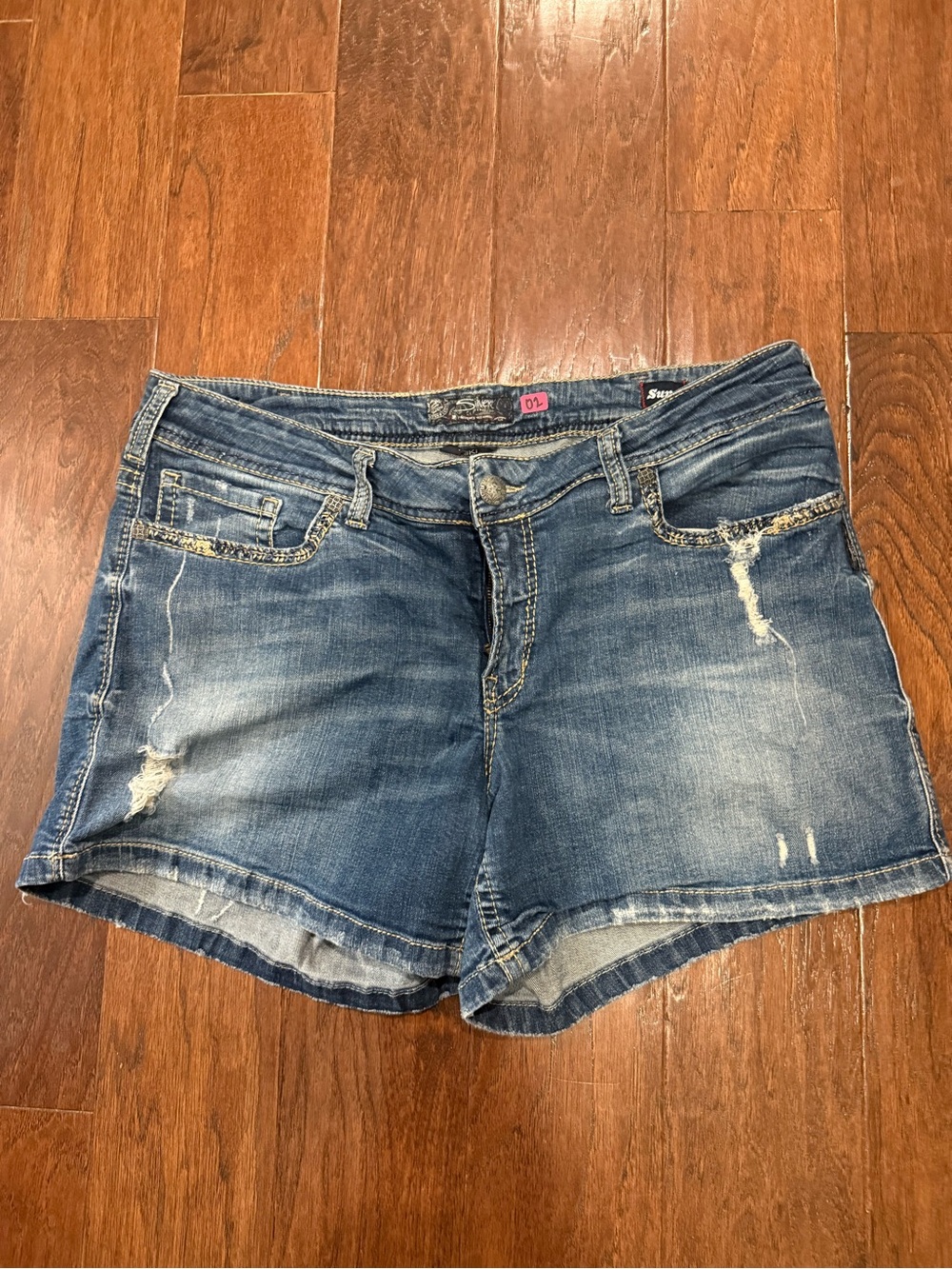 Silver Jeans Distressed Blue Denim Shorts 20